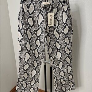 Choosy Snake Print Faux Leather Cropped Pants – Size 6 NWT